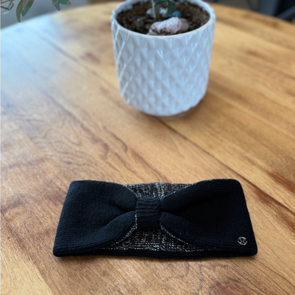 lululemon athletica Black Headband